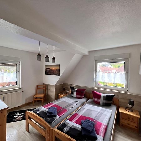 Ferien- Und Monteurwohnungen Andrej Eisenach Esterno foto
